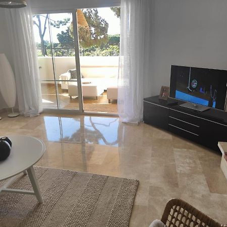 Center Beach 2 Beds Appartement Elviria 마르베야 외부 사진