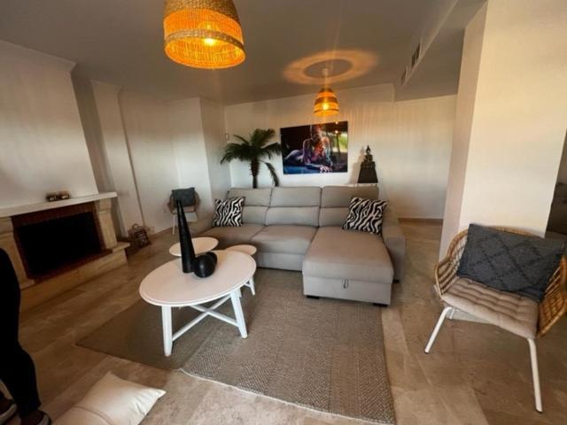 Center Beach 2 Beds Appartement Elviria 마르베야 외부 사진